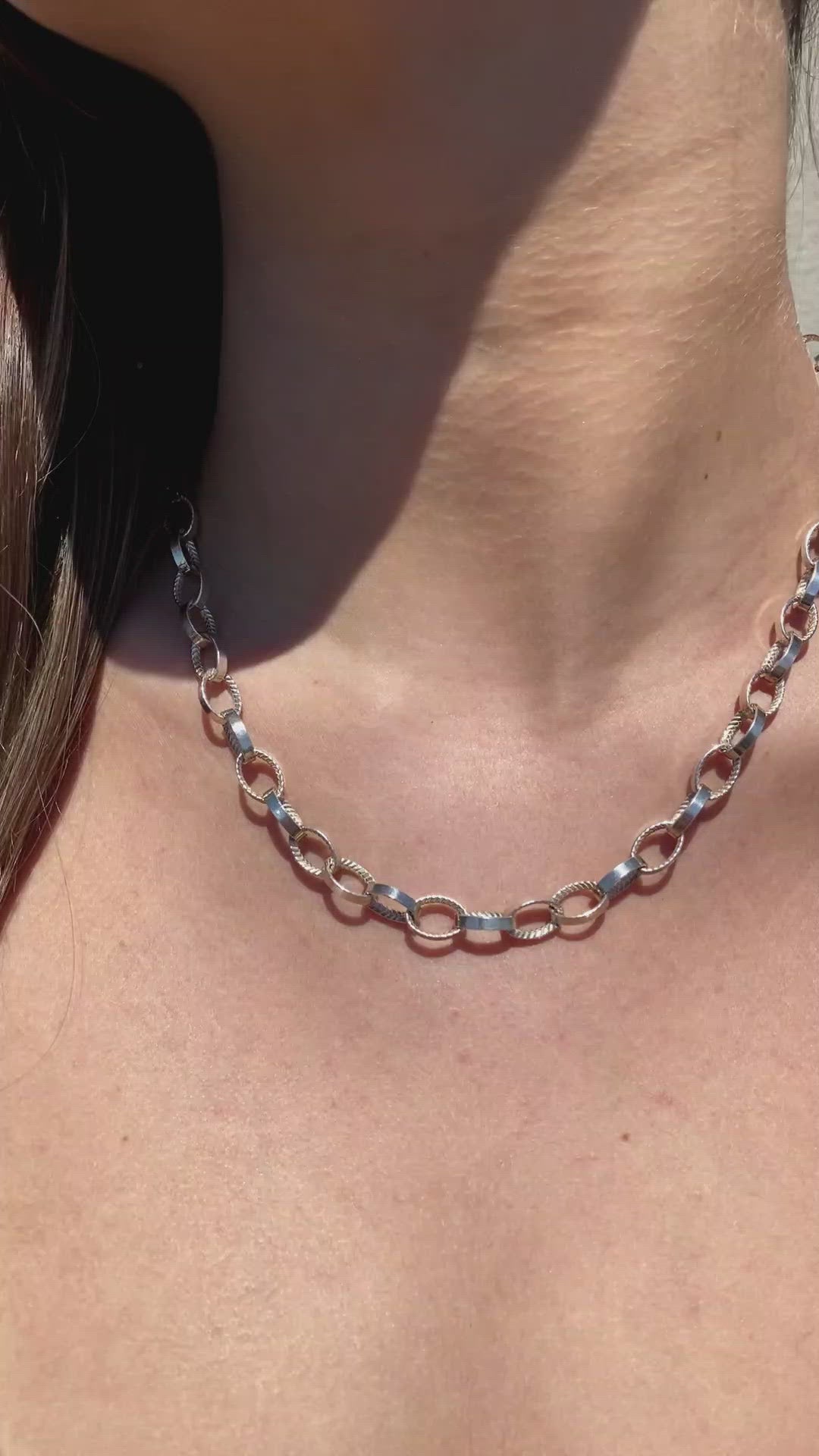 STERLING SILVER BRAIDED TEXTURE OVAL LINK NECKLACE - CAMILLE JEWELRY