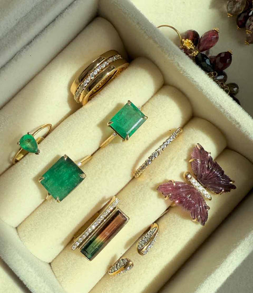 Fine gold and diamond jewelry designed for everyday wear.